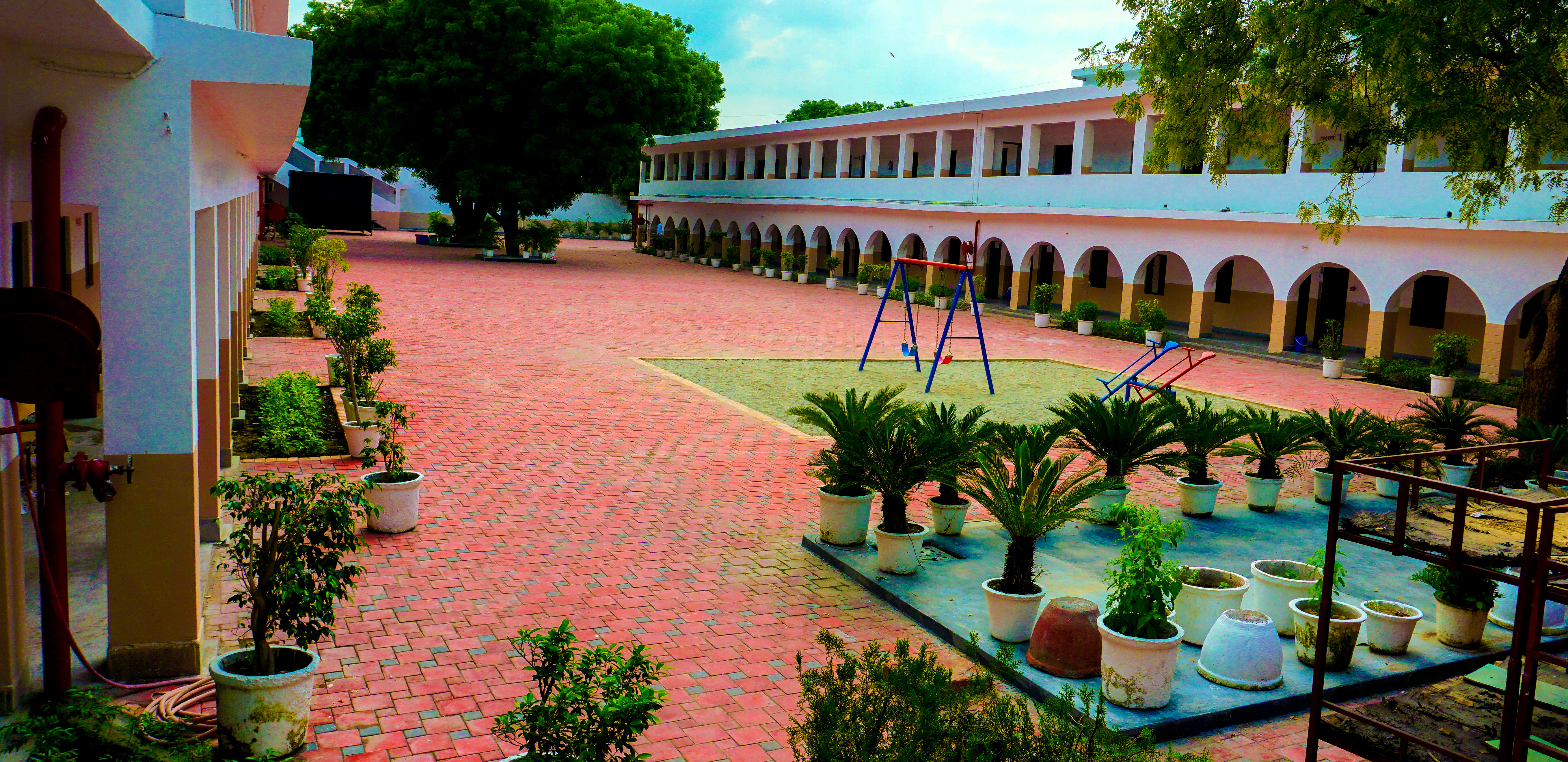 Main Photo